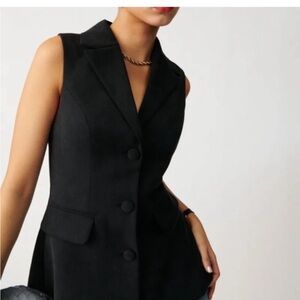 Billie Reformation vest